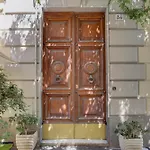 San Giovanni Cozy Apt - Home And More